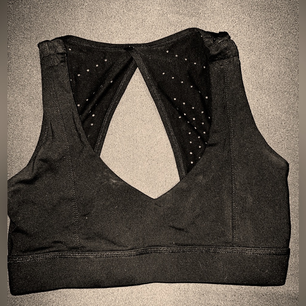Til You Collapse TYC laser cut sports bra Size:Small Color: Black like new